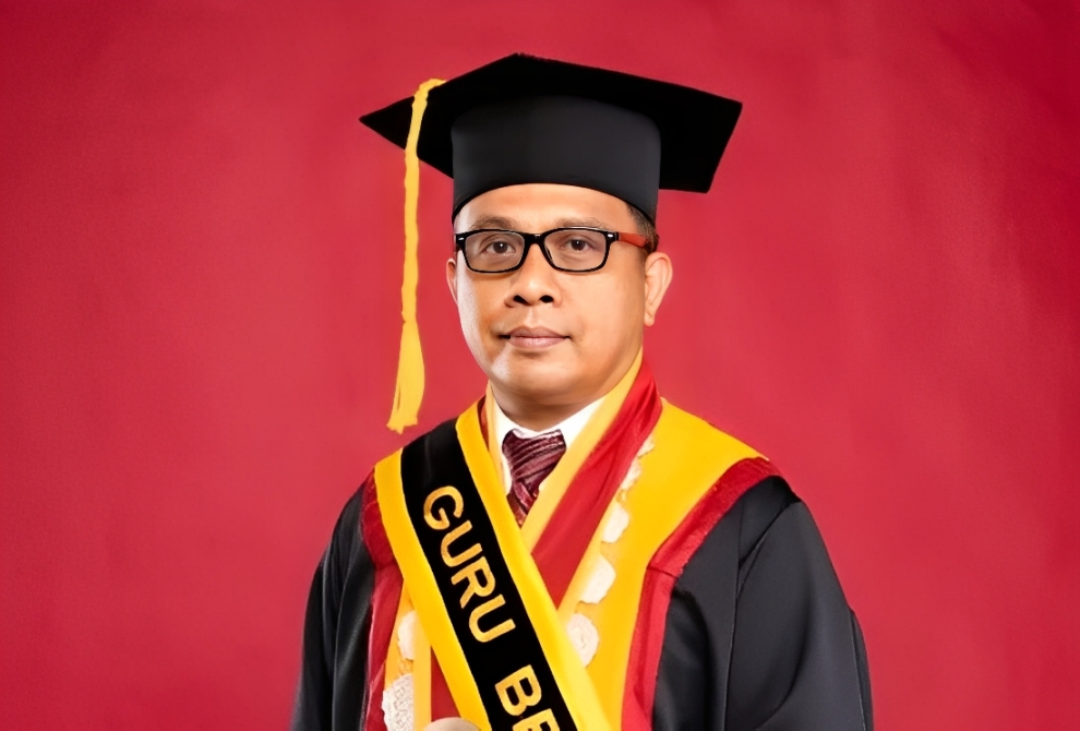 Armid Resmi Jabat Rektor UHO Kendari 2025 – 2029, Gantikan Zamrun
