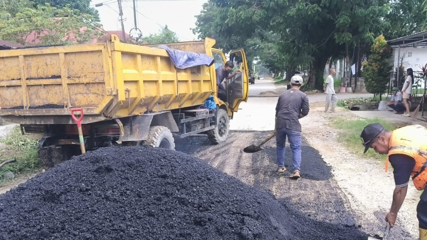 Pemkot Kendari Kebut Perbaikan 2 Ruas Jalan di Kelurahan Anduonohu Jelang Idulfitri